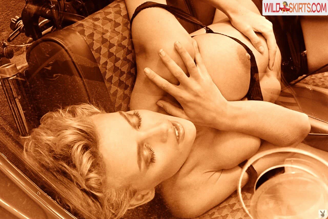 Daphne Deckers / daphne_deckers nude Instagram leaked photo #4