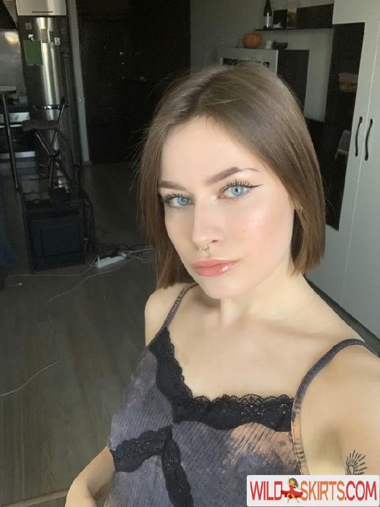 Dasha / Crybaby1610 / crybaby16 / urbabydasha nude OnlyFans leaked photo #28