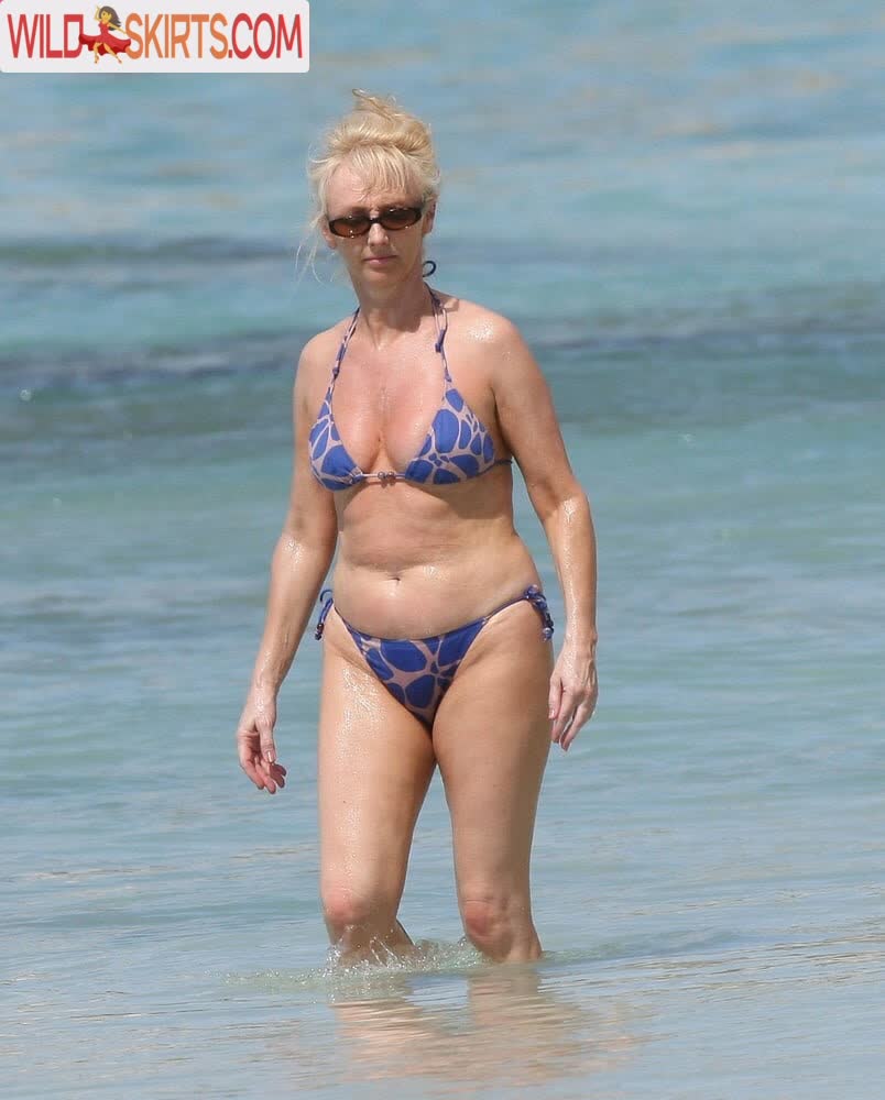 Debbie McGee nude leaked photo #25