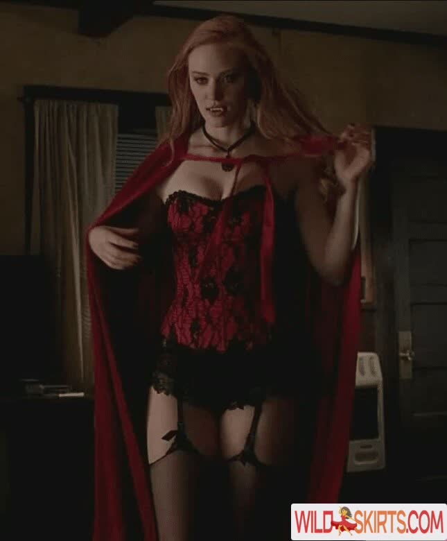 Deborah Ann Woll nude leaked photo #61