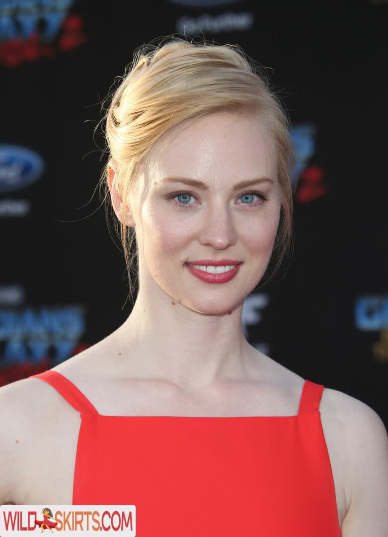 Deborah Ann Woll nude leaked photo #125