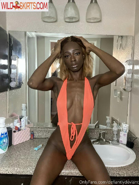 defiantlydeviant / defiantlydeviant / haitiansilk nude OnlyFans, Instagram leaked photo #11