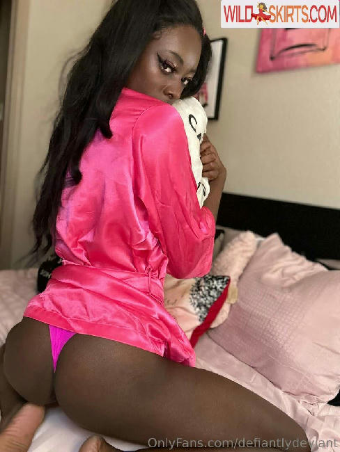 defiantlydeviant / defiantlydeviant / haitiansilk nude OnlyFans, Instagram leaked photo #24