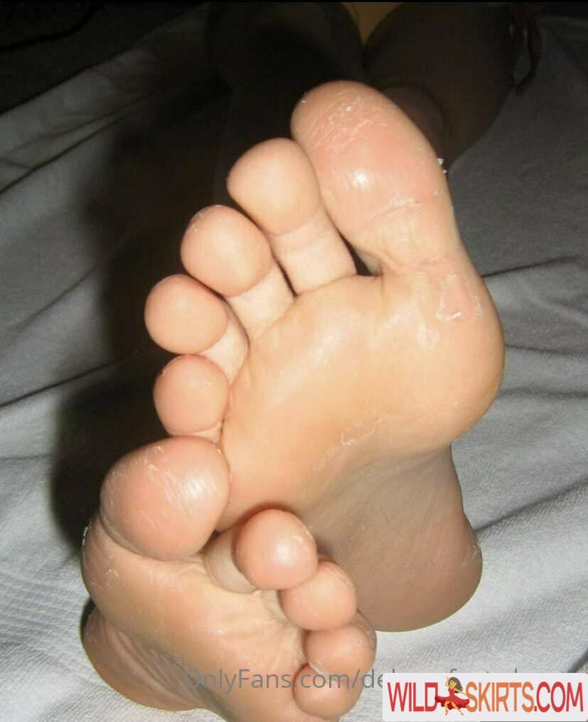 Deluxe.feets.booty nude leaked photo #3