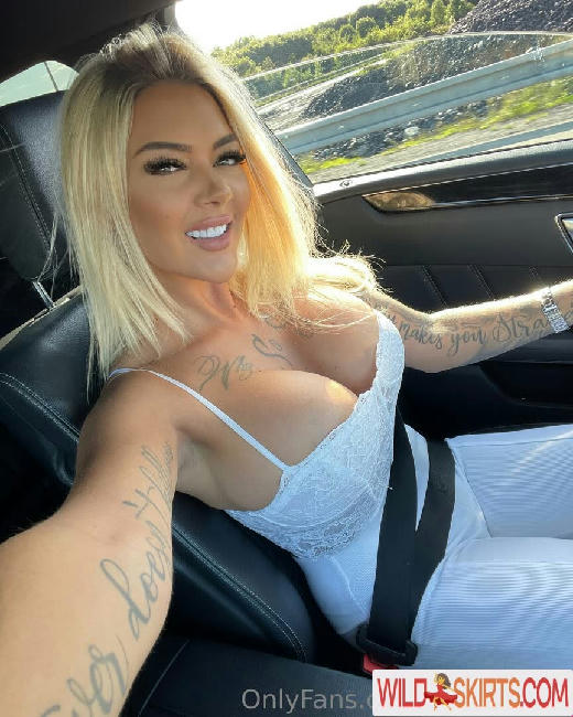 Deminecka / Denisa B. / deminecka nude OnlyFans, Instagram leaked photo #28