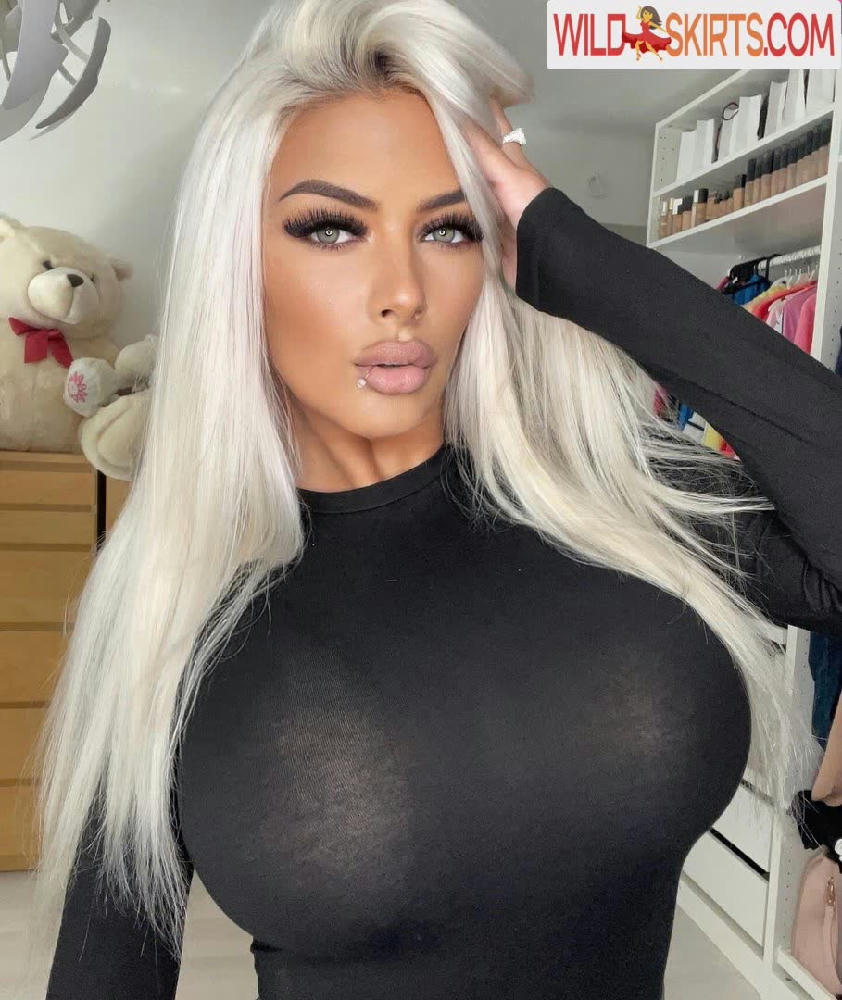 Deminecka / Denisa B. / deminecka nude OnlyFans, Instagram leaked photo #22