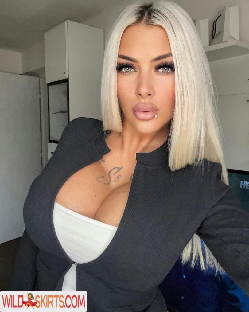 Deminecka / Denisa B. / deminecka nude OnlyFans, Instagram leaked photo #26