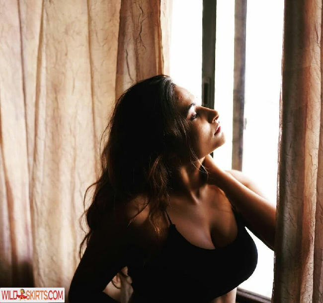 Desi NRI / desi.nri nude Instagram leaked photo #53