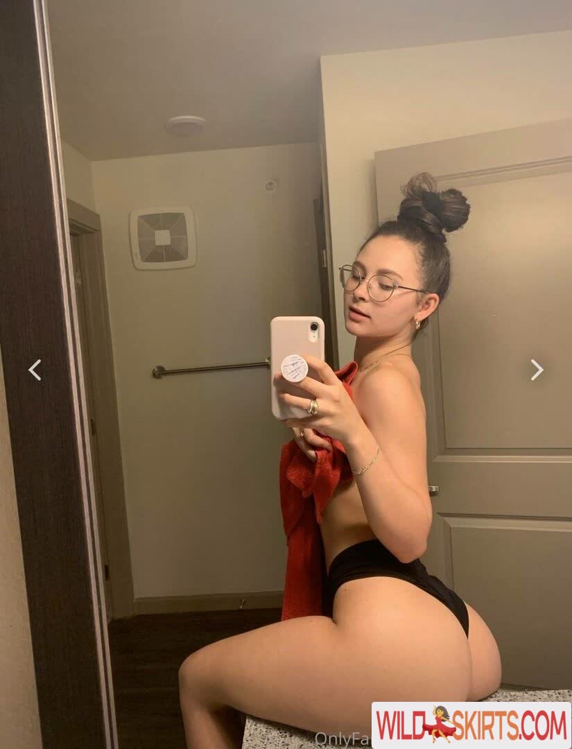 Desirae Elizabeth / Desiraelizabet / desirae.elizabeth nude OnlyFans, Instagram leaked photo #6