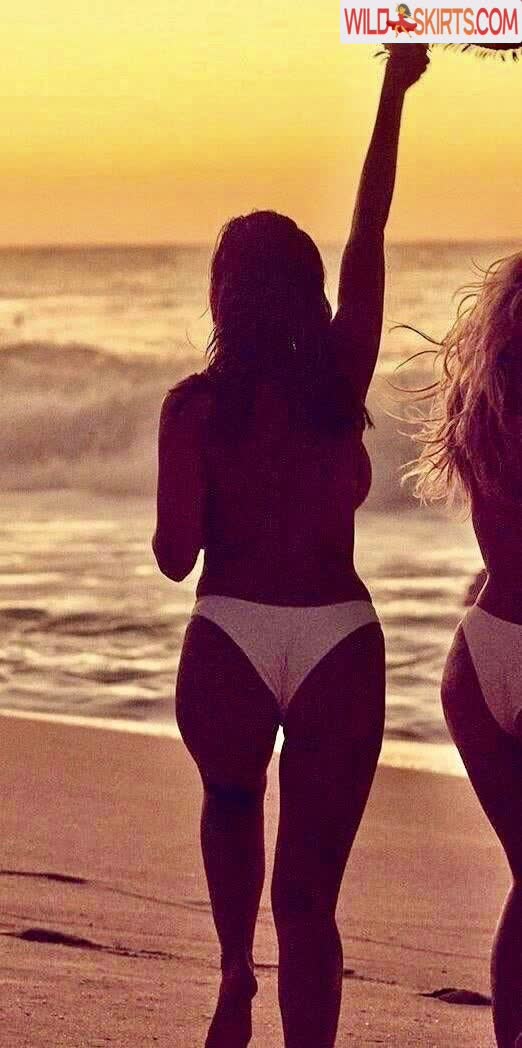 Devin Brugman / Natasha Oakley / devinbrugman nude Instagram leaked photo #13