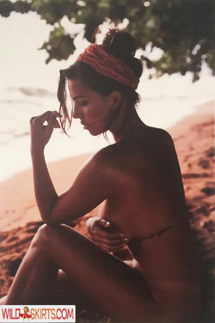 Devin Brugman / Natasha Oakley / devinbrugman nude Instagram leaked photo #544