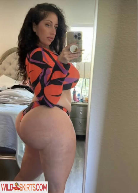 diamondntheruff103 / diamondntheruff103 / thickitalianmami nude OnlyFans, Instagram leaked photo #2