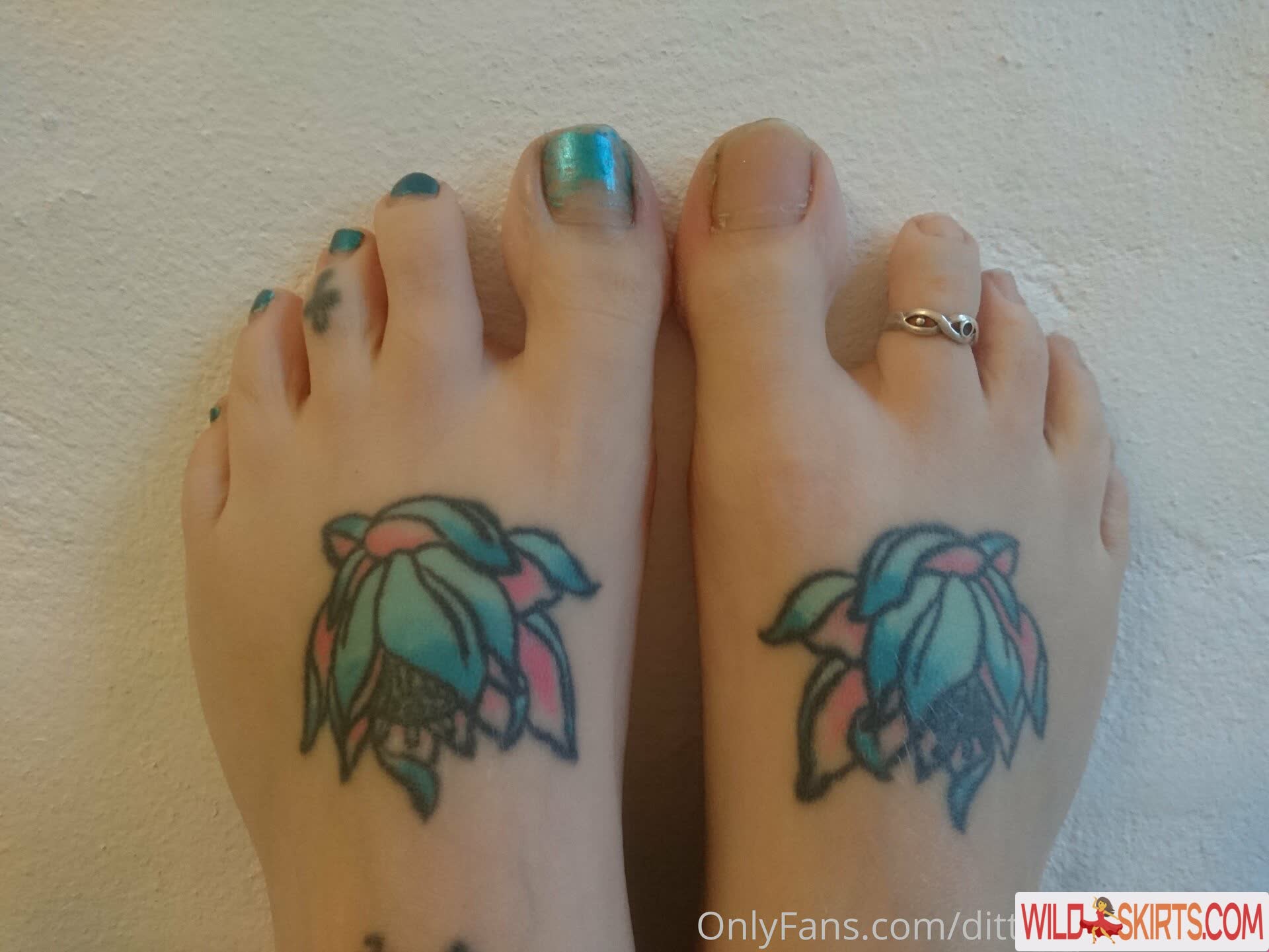 Ditteslegsandfeet nude leaked photo #10