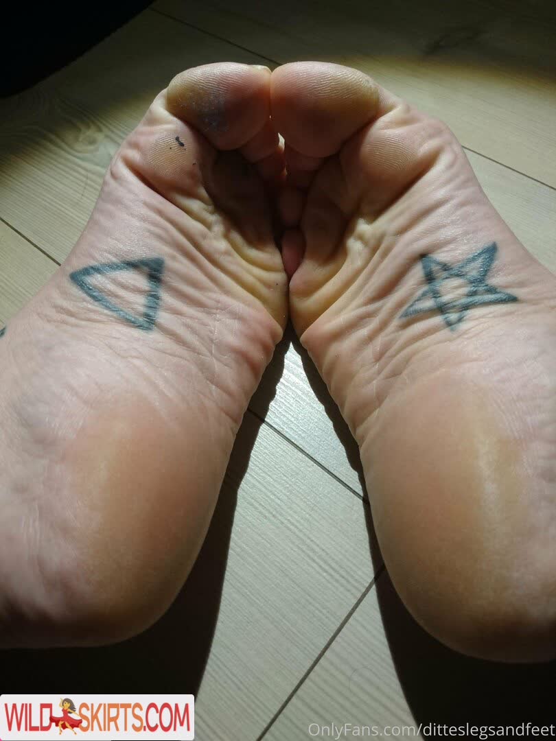 Ditteslegsandfeet nude leaked photo #20