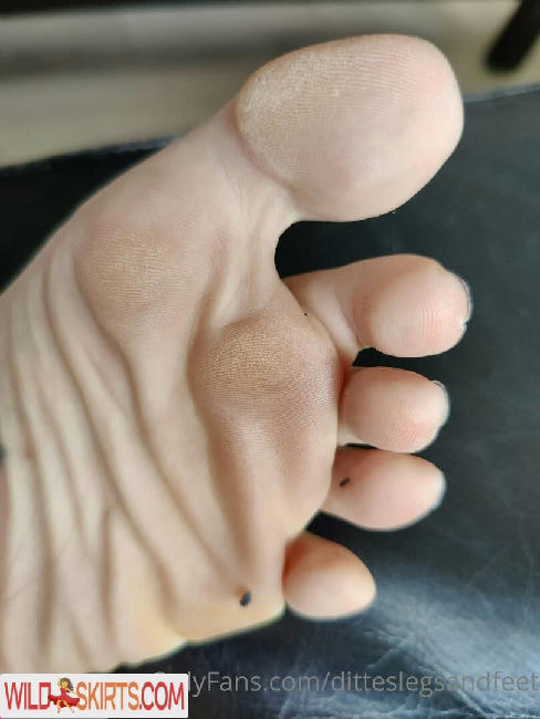 ditteslegsandfeet nude OnlyFans leaked photo #84