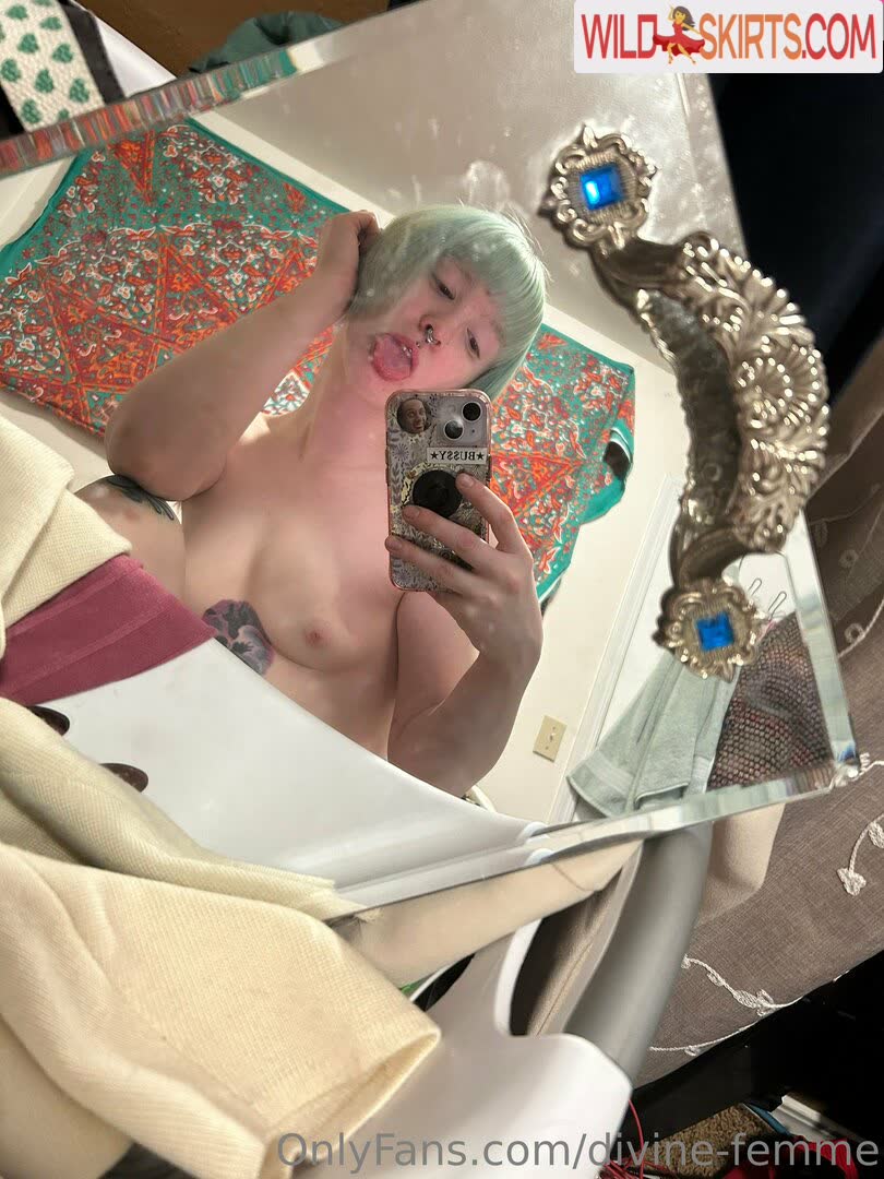 Divine-femme nude leaked photo #66