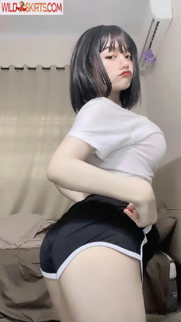 dly.chan nude Instagram leaked photo #36