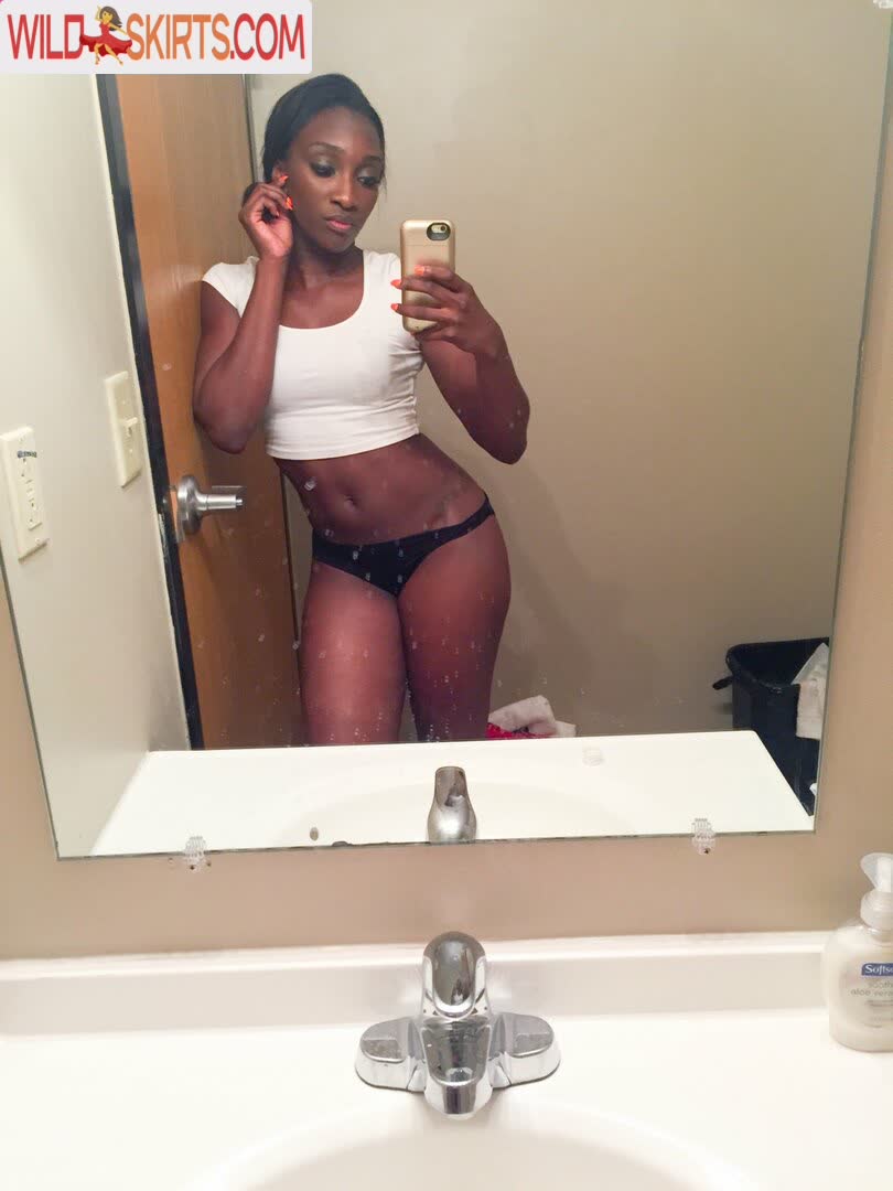 Dnay Baptiste nude leaked photo #38