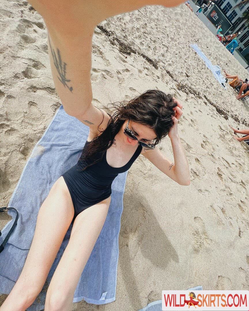 Doddleoddle nude leaked photo #217