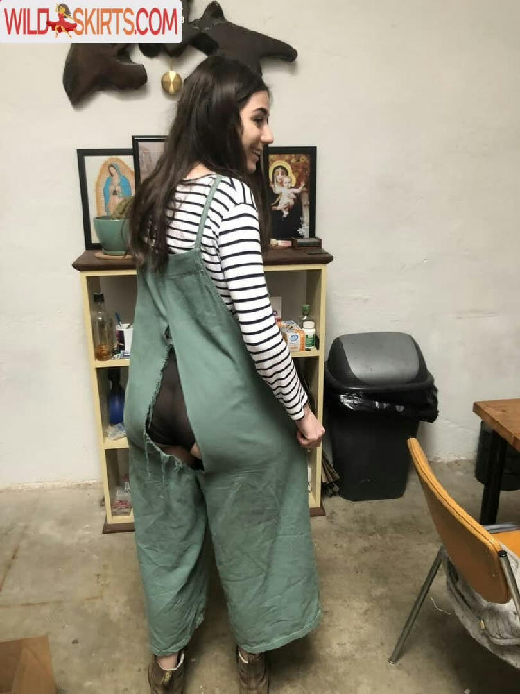 Doddleoddle / Dodie Clark / doddleoddle nude Instagram leaked photo #11