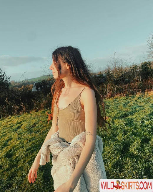 Doddleoddle / Dodie Clark / doddleoddle nude Instagram leaked photo #101