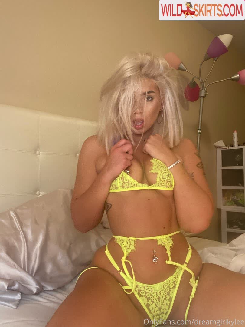 Dreamgirlkylee nude leaked photo #4