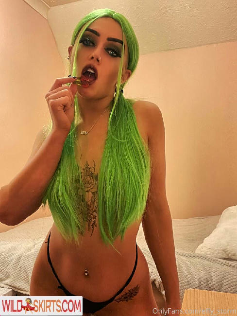 Effy Storm / effy_storm / its_effyy nude OnlyFans, Instagram leaked photo #35