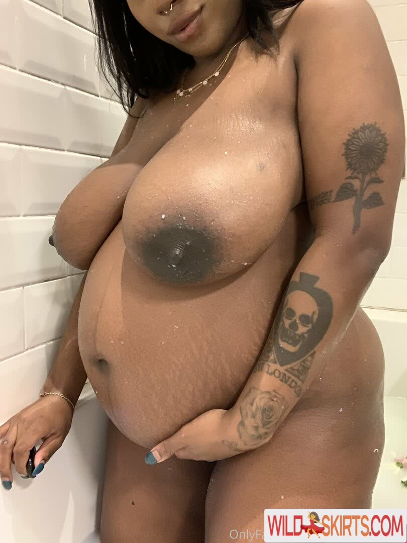 Effyflamelondon nude leaked photo #173