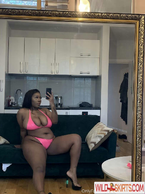 effyflamelondon nude OnlyFans, Instagram leaked photo #85