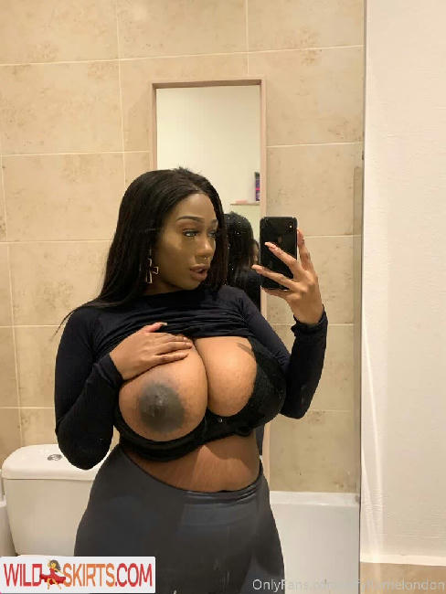 effyflamelondon nude OnlyFans, Instagram leaked photo #191