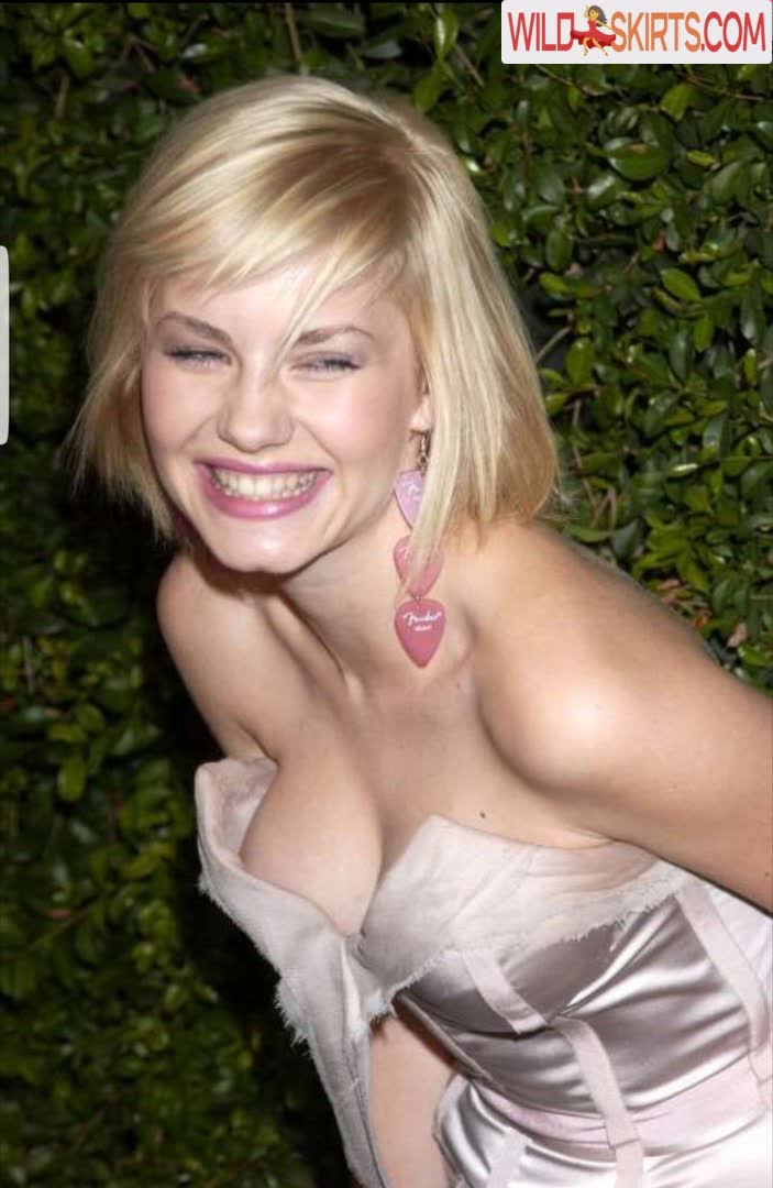 Elisha Cuthbert / Girl Next Door / elishaphaneuf nude Instagram leaked photo #2