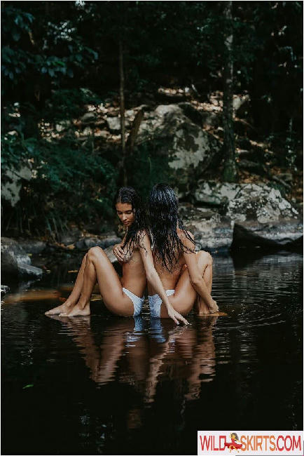 Elisha & Renee Herbert / elisha__h nude Instagram leaked photo #212