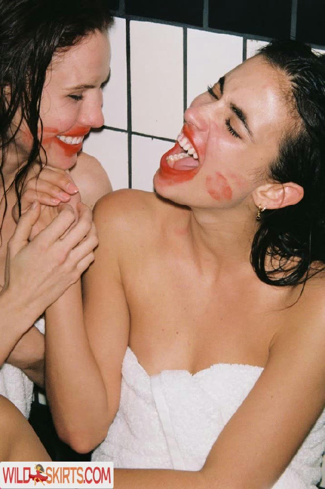 Elisha & Renee Herbert / elisha__h nude Instagram leaked photo #75