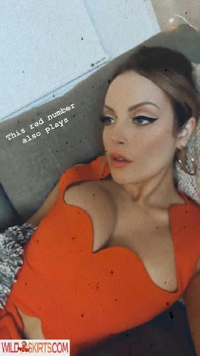 Elizabeth Gillies / lizgillz nude Instagram leaked photo #11