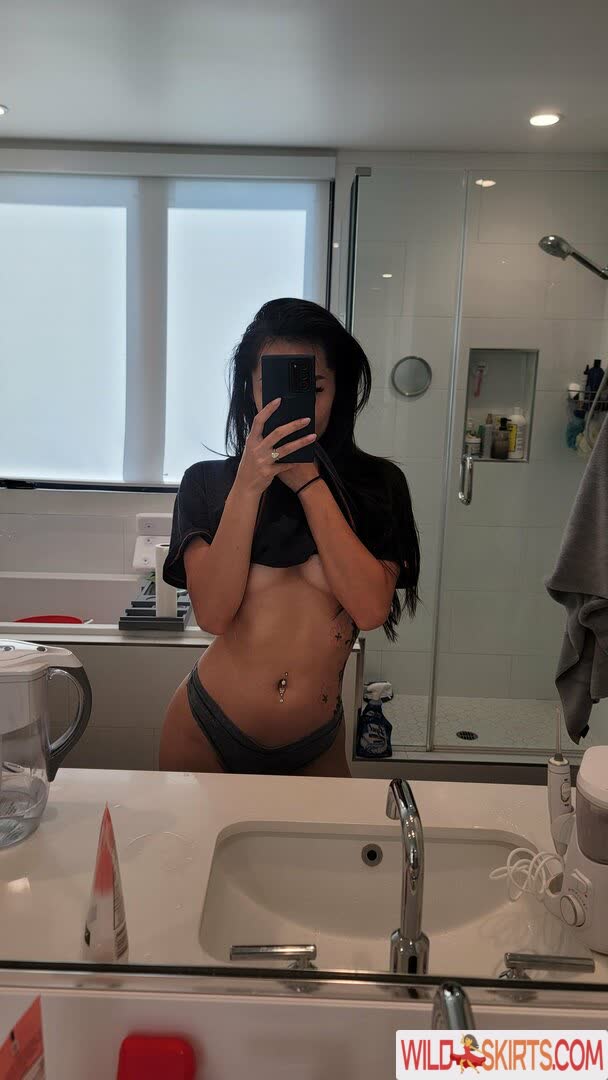 Elizabeth Tran nude leaked photo #24