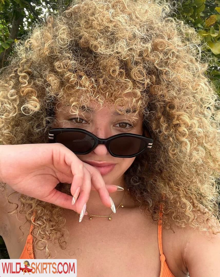 Ella Eyre / ellaeyre nude Instagram leaked photo #5