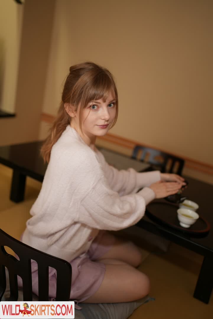 Ella Freya nude leaked photo #5