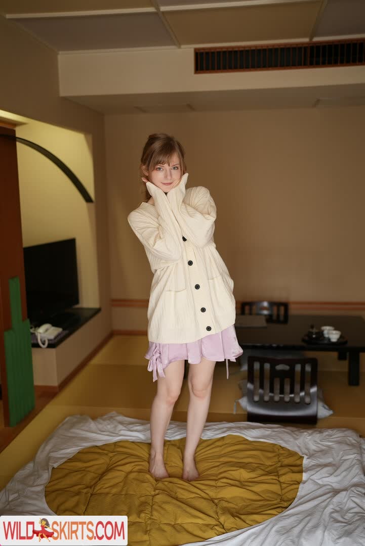 Ella Freya nude leaked photo #9