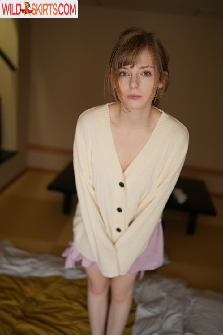 Ella Freya nude leaked photo #3