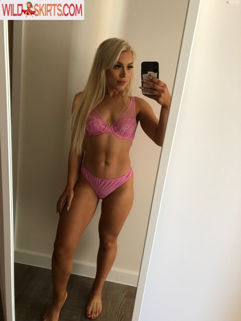 Elle Brooke / ellebrookeuk / thedumbledong nude OnlyFans, Instagram leaked photo