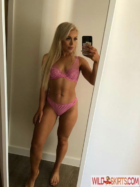 Elle Brooke / ellebrookeuk / thedumbledong nude OnlyFans, Instagram leaked photo #565