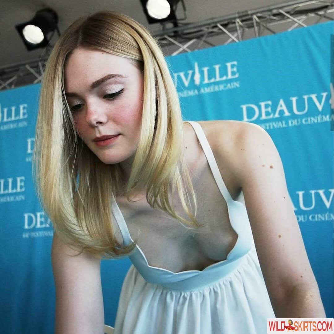 Elle Fanning / ellefanning nude Instagram leaked photo #12