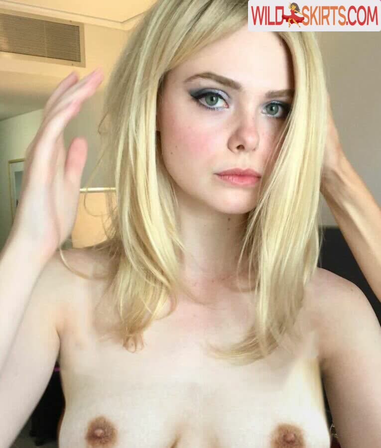 Elle Fanning / ellefanning nude Instagram leaked photo #17