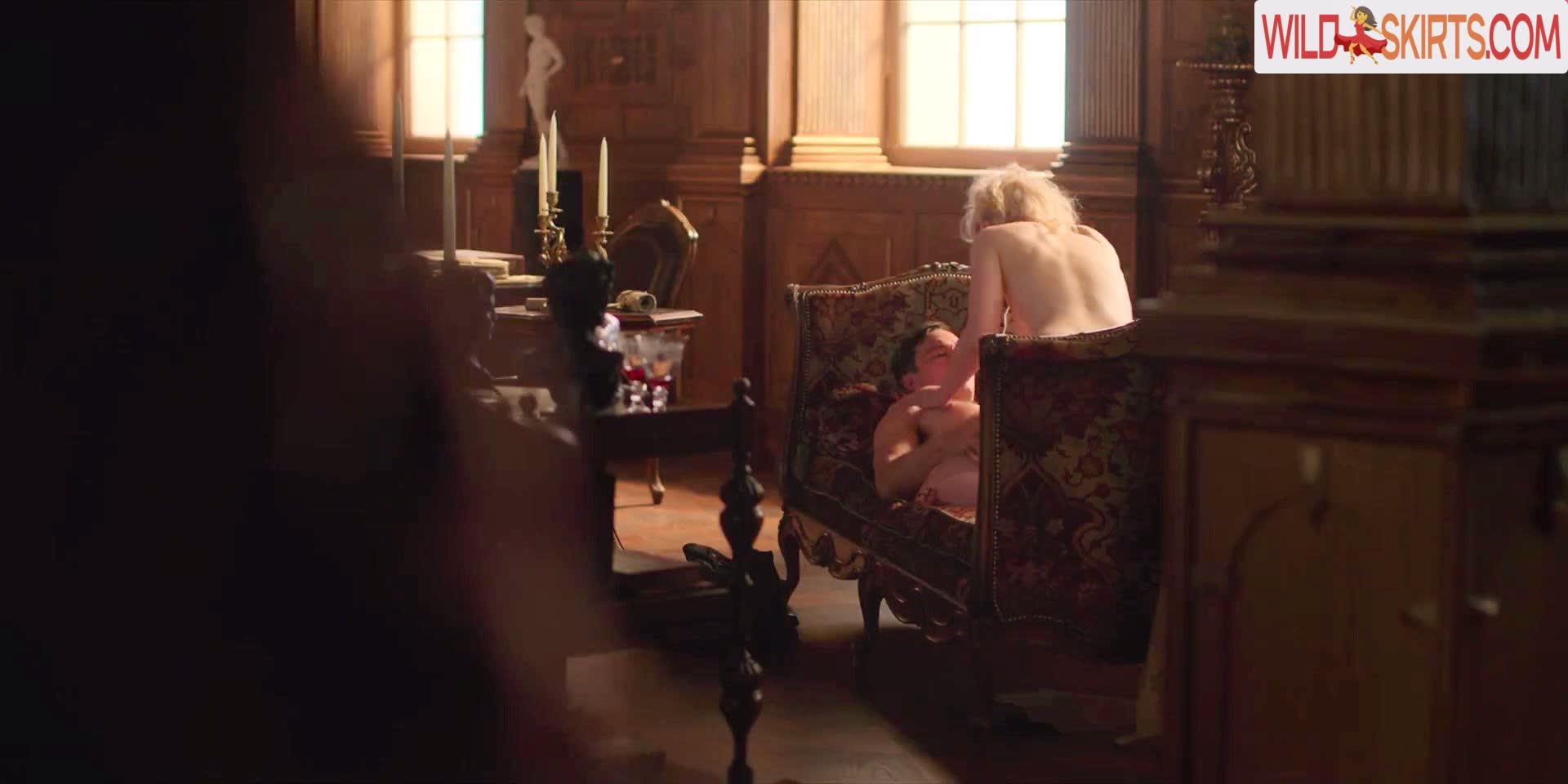 Elle Fanning / ellefanning nude Instagram leaked photo #5