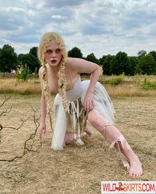 Elle Fanning / ellefanning nude Instagram leaked photo #583