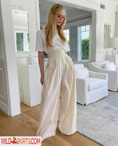 Elle Fanning / ellefanning nude Instagram leaked photo #215