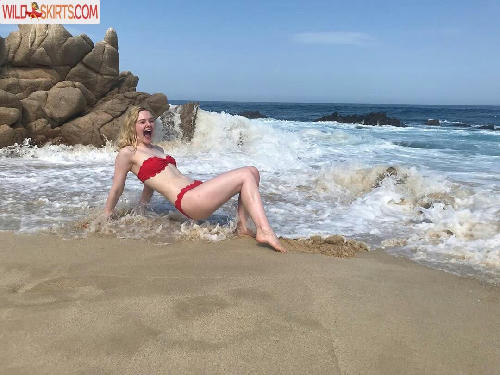 Elle Fanning / ellefanning nude Instagram leaked photo #195