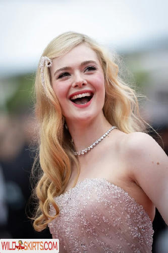 Elle Fanning / ellefanning nude Instagram leaked photo #212