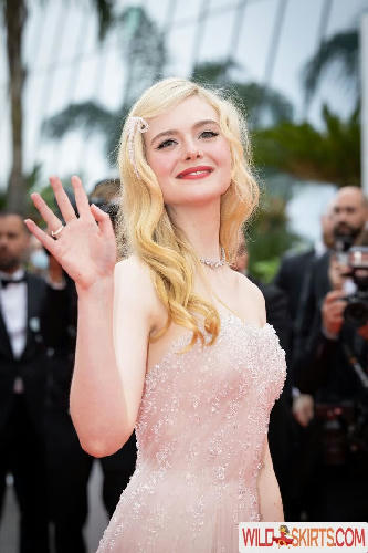 Elle Fanning / ellefanning nude Instagram leaked photo #275