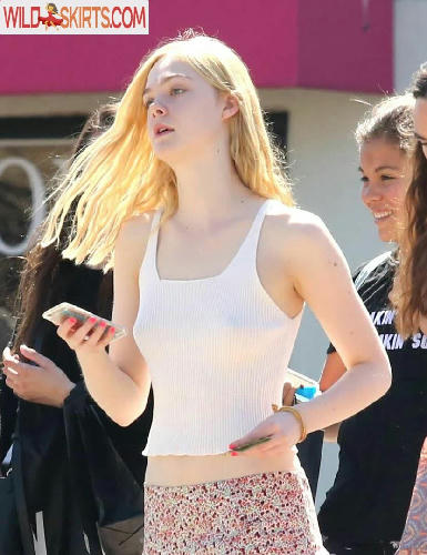 Elle Fanning / ellefanning nude Instagram leaked photo #355